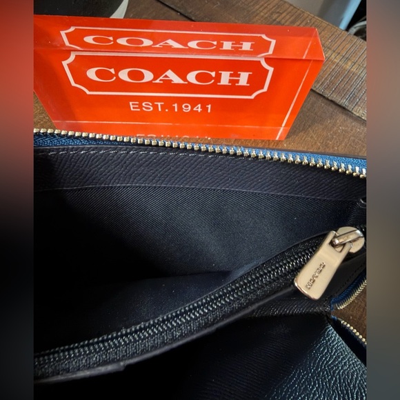 Coach Jes Horse & Carriage Wristlet